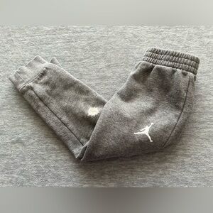 Air Jordan Michael‎ Jordan kids boys joggers size small 4-5 years distressed